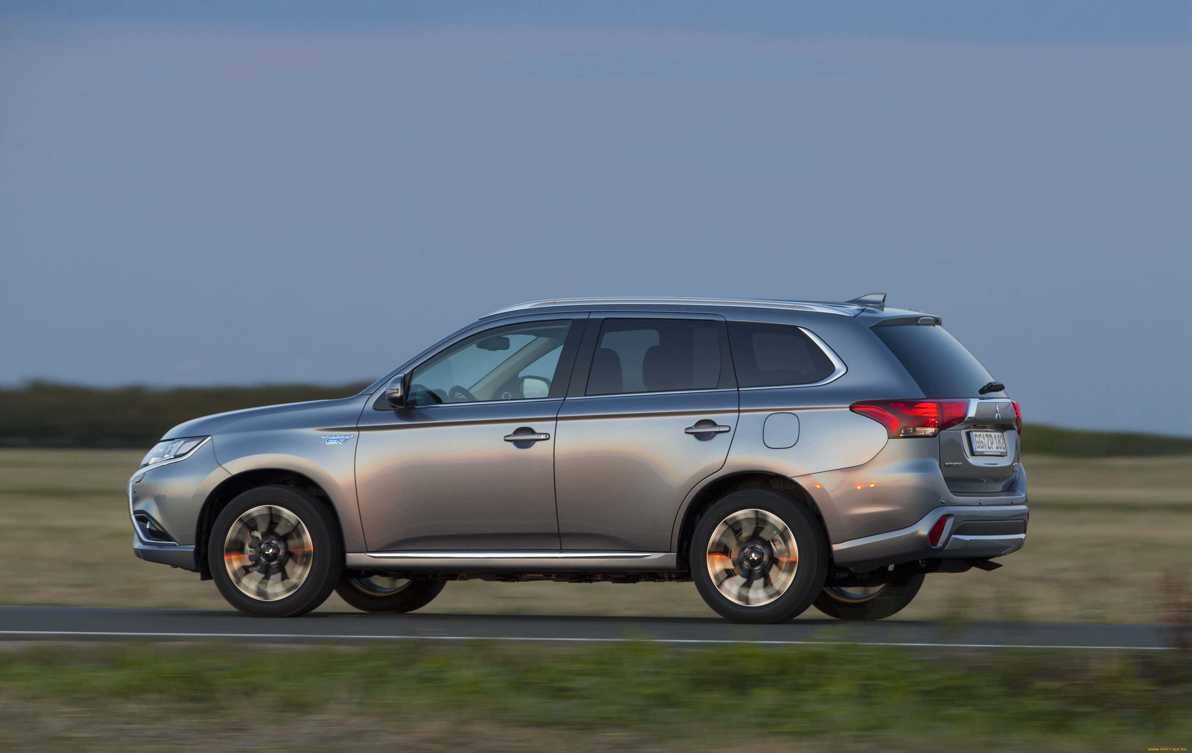 , mitsubishi, outlander, phev, 2015